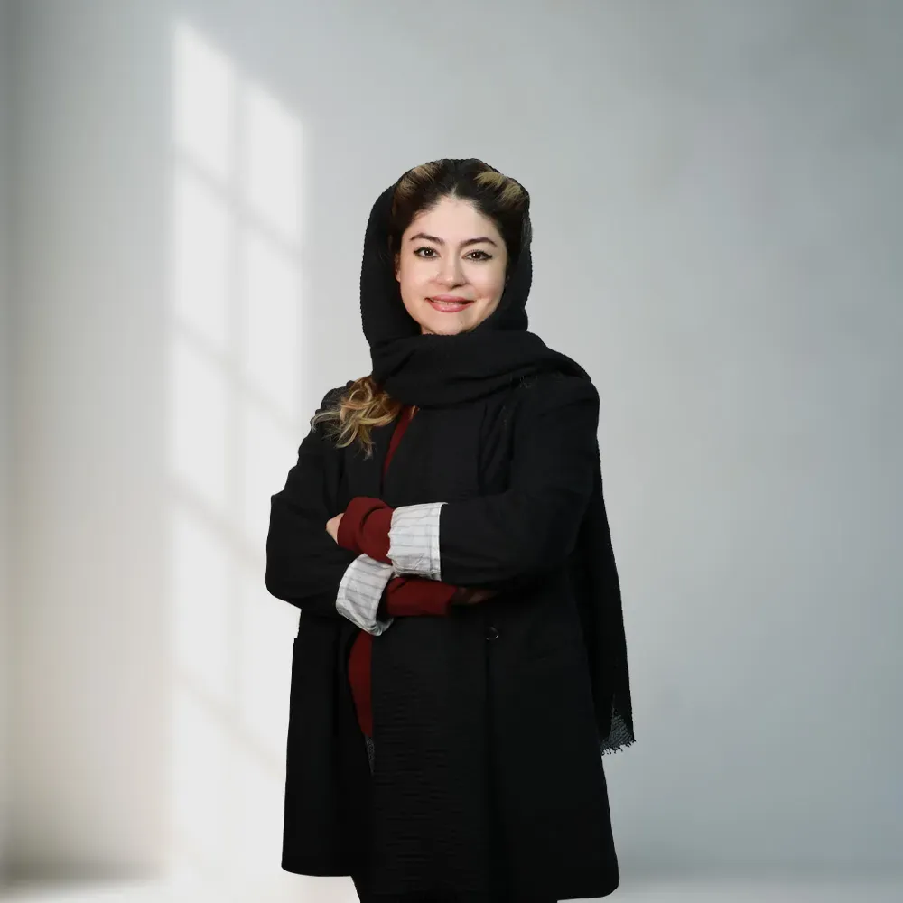 پارمیس حکیم‌پور